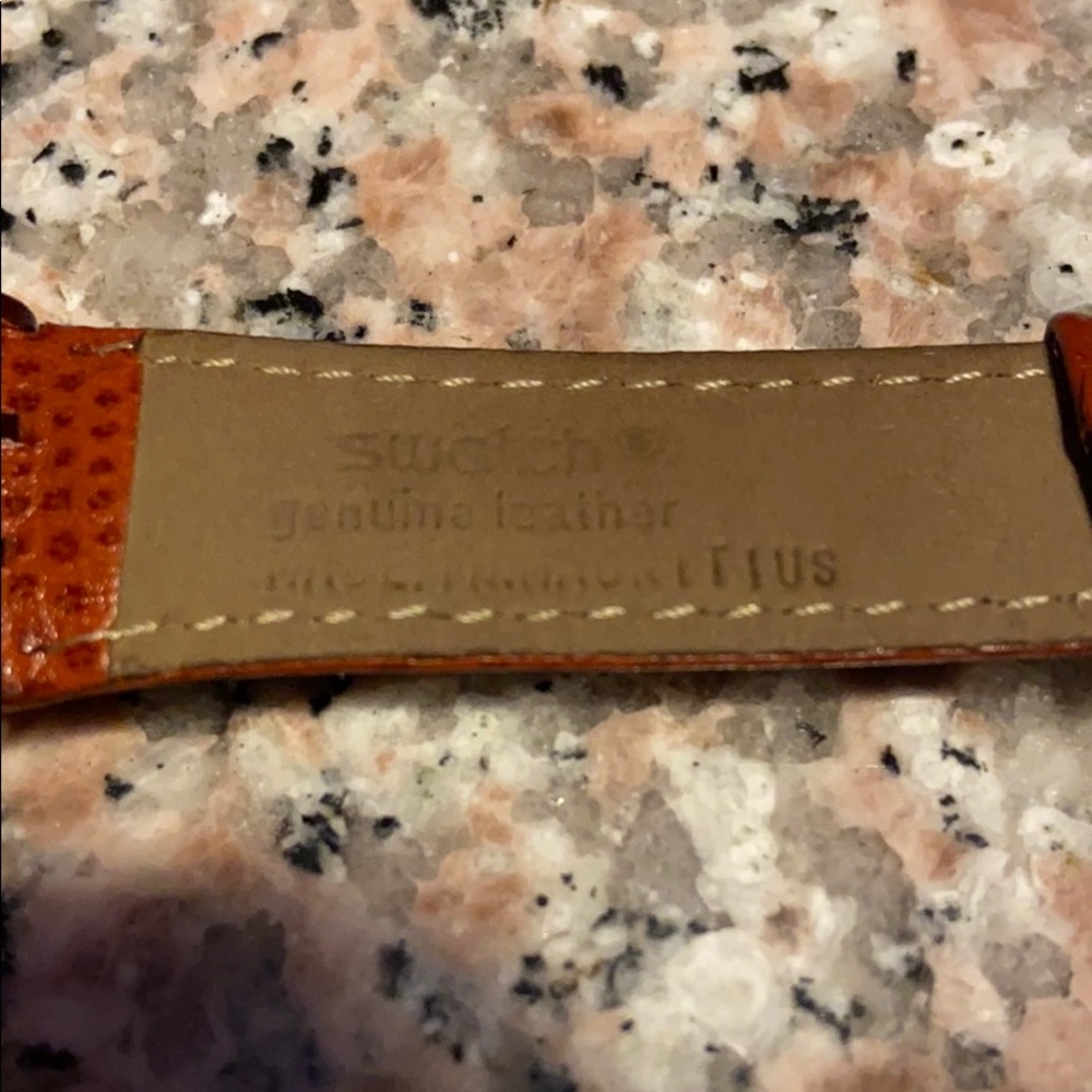 Swatch - Picture 5 of 8